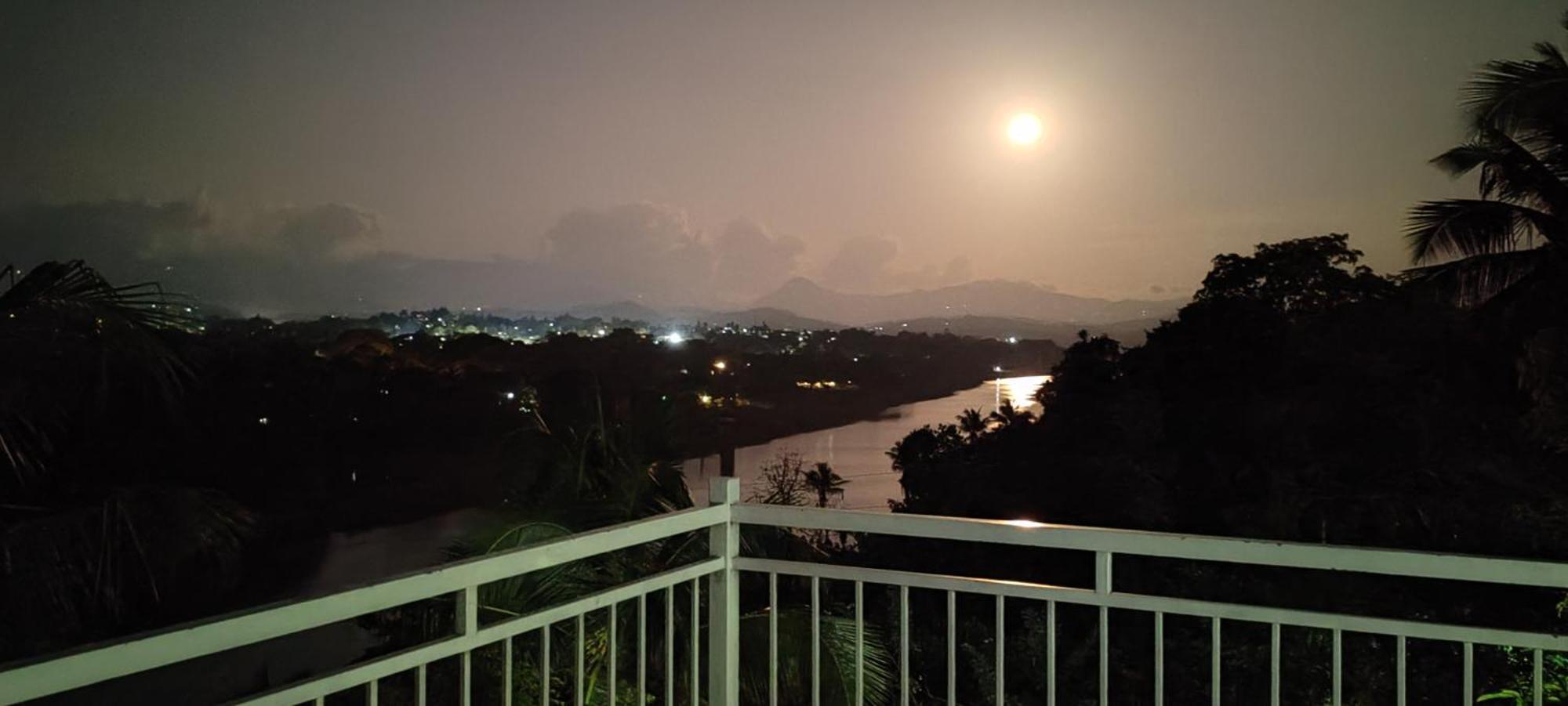 Mahaweli View Inn Kandy Zewnętrze zdjęcie