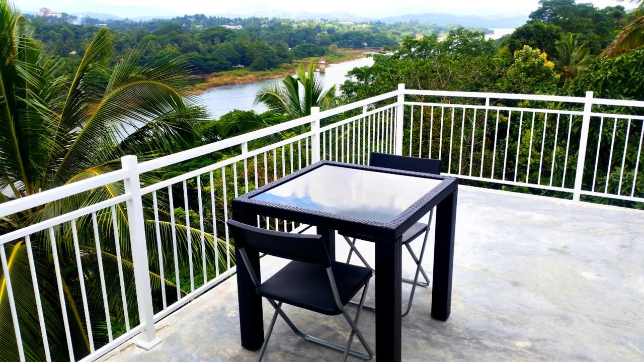 Mahaweli View Inn Kandy Zewnętrze zdjęcie