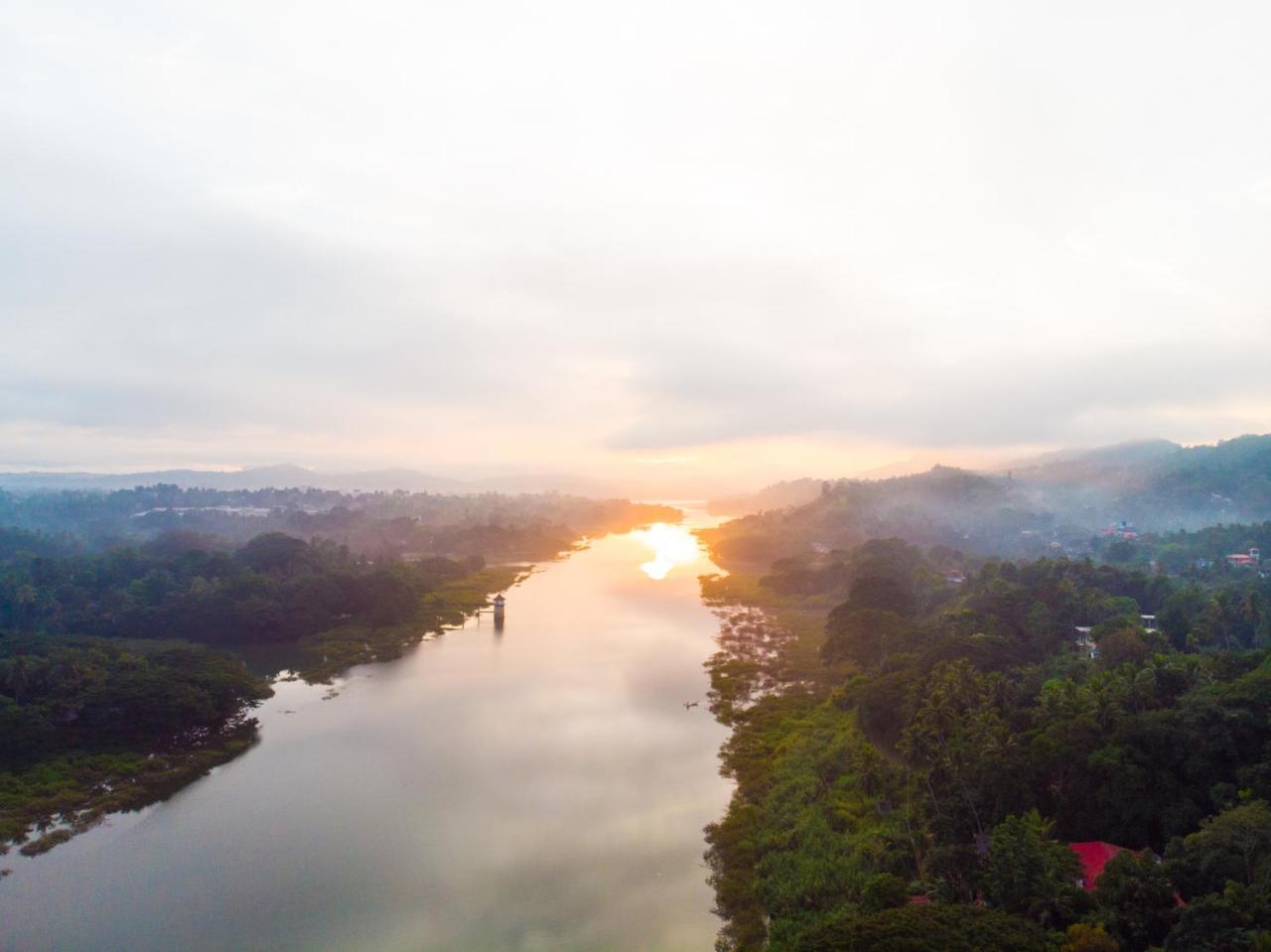 Mahaweli View Inn Kandy Zewnętrze zdjęcie